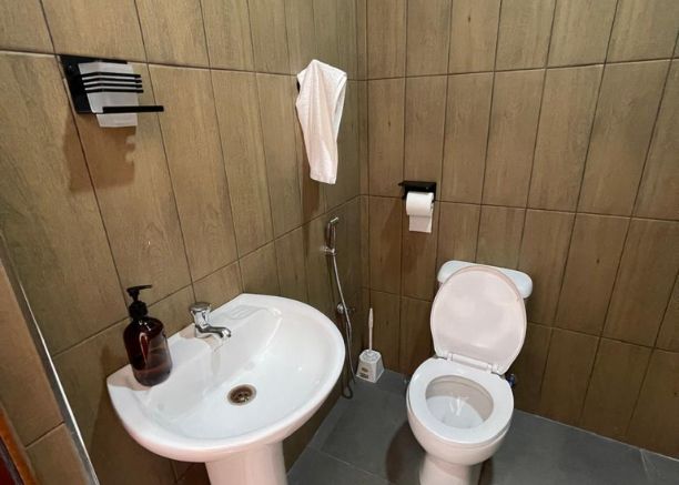 Rooftop Studio apartment (6)